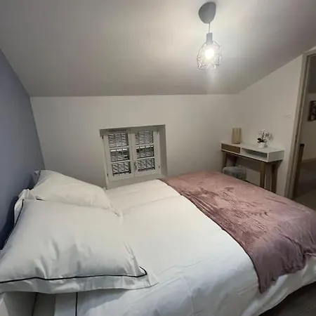 Elegant, 2 Et Terrasse Rofftop Apartment Montélimar