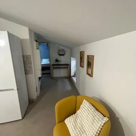 Elegant, 2 Et Terrasse Rofftop Apartment