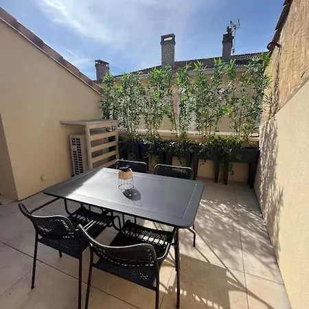 Apartment Elegant, 2 Et Terrasse Rofftop